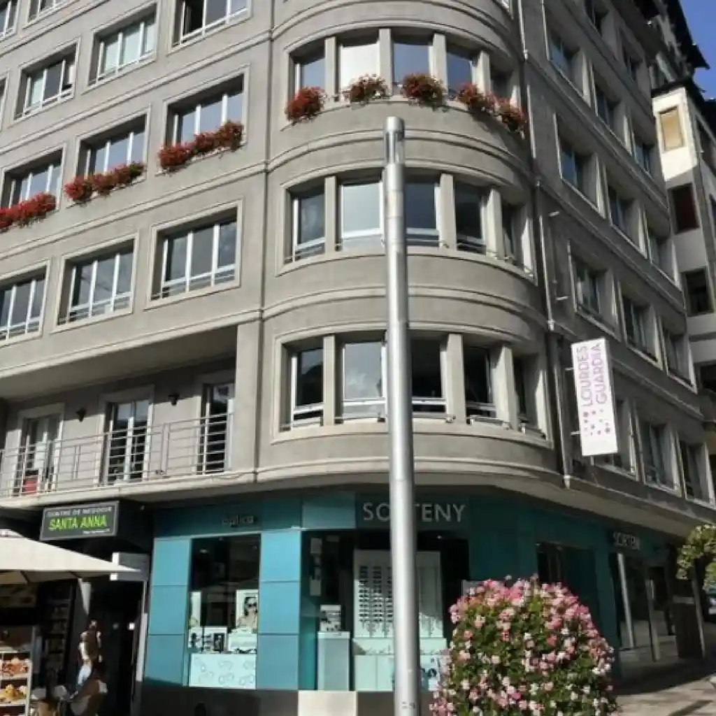 Els nostres professionals estan a Clínica de cirurgia plàstica a Andorra | Clínica EGOS