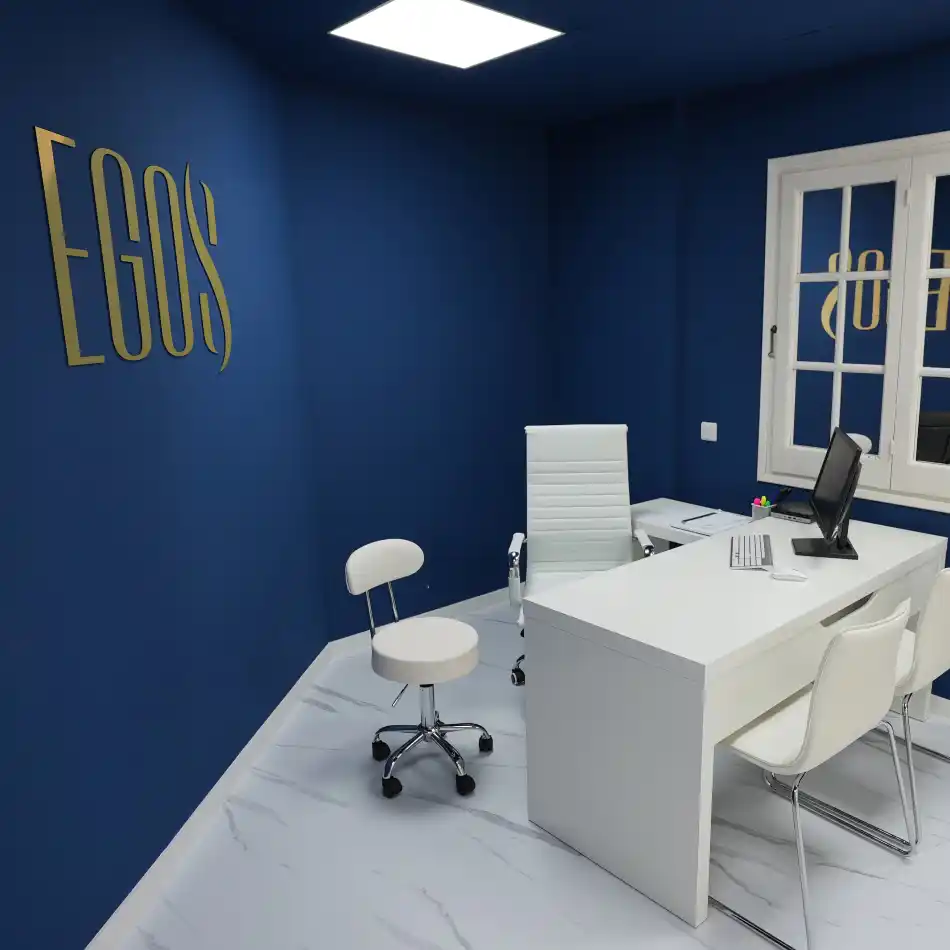 Nuestros profesionales están en Clínica de cirugía plástica en Tarragona | Clínica EGOS