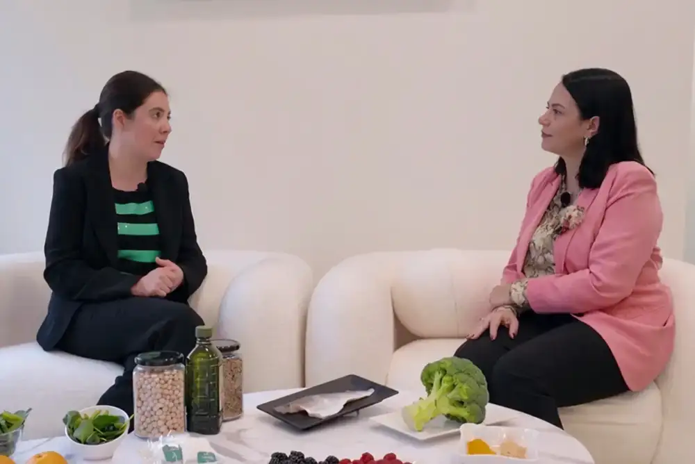 La nutricionista d’EGOS, Andrea Grau, assisteix al programa de Telemadrid