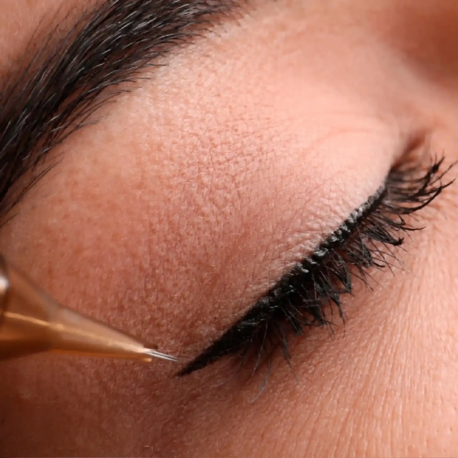 What is Micropigmentation Eyeliner?