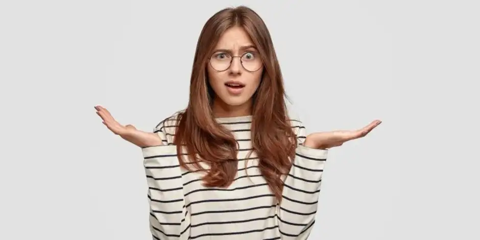 What is the minimum age for cosmetic surgery?