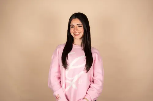 Helena from "La isla de las tentaciones" undergoes breast augmentation