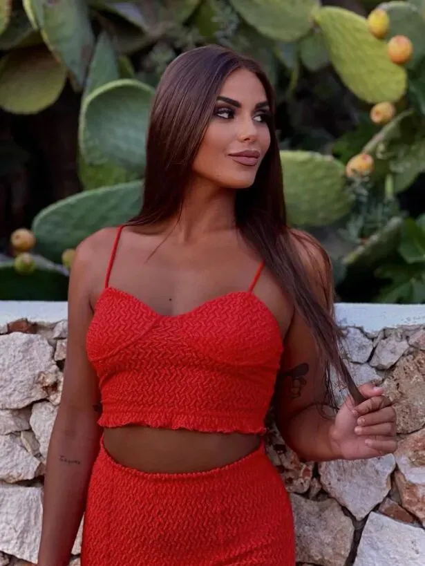 Andrea Freitas aumento de pechos