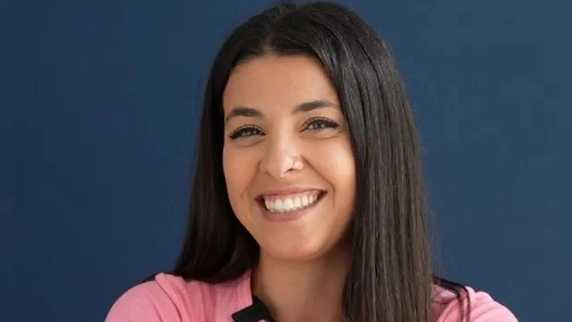 A influencer Marta de Lola confia na EGOS para realizar uma lipoaspiração