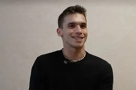 l’Álvaro després de la seva rinoplàstia: