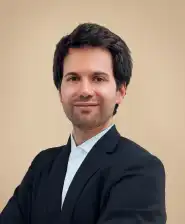 Dr. Carlos Corrales Benítez