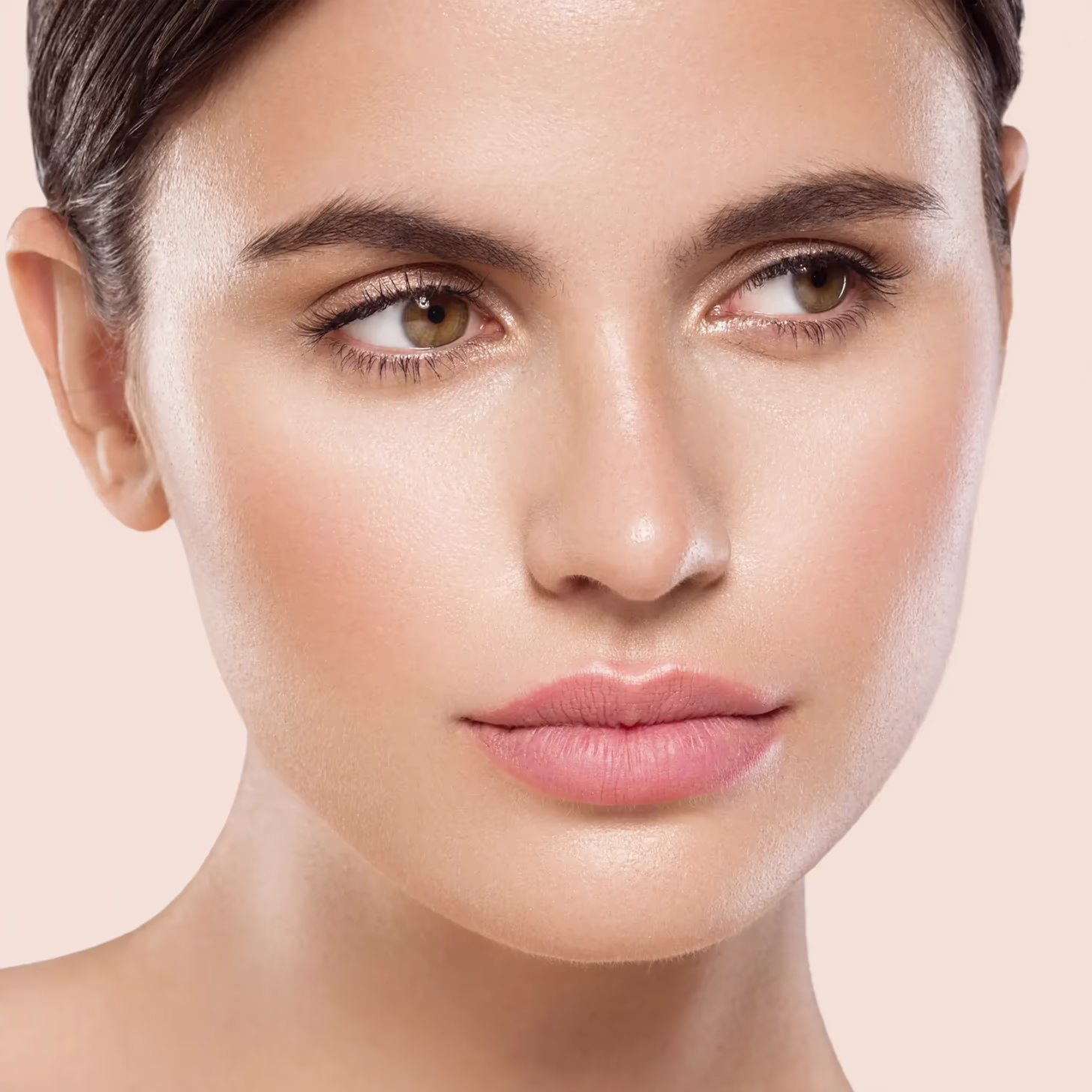 How is the lip surgery or cheiloplasty procedure performed?